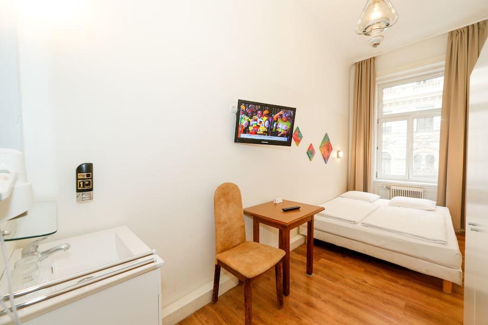 Timeout City Hotel, 5 Min To City Center, Self Check In Vienna Exterior photo