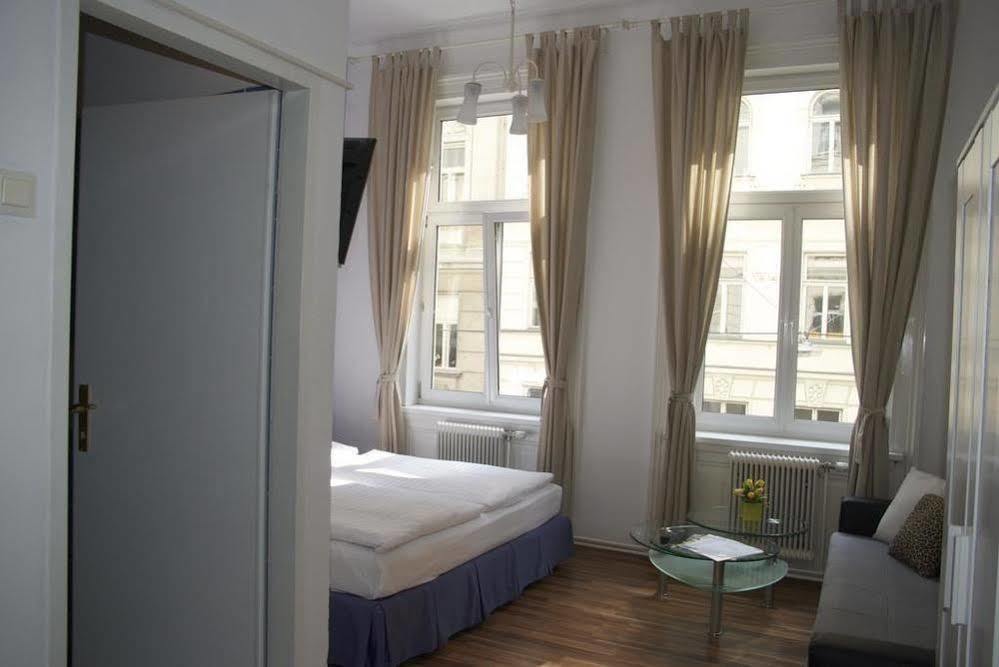 Timeout City Hotel, 5 Min To City Center, Self Check In Vienna Exterior photo
