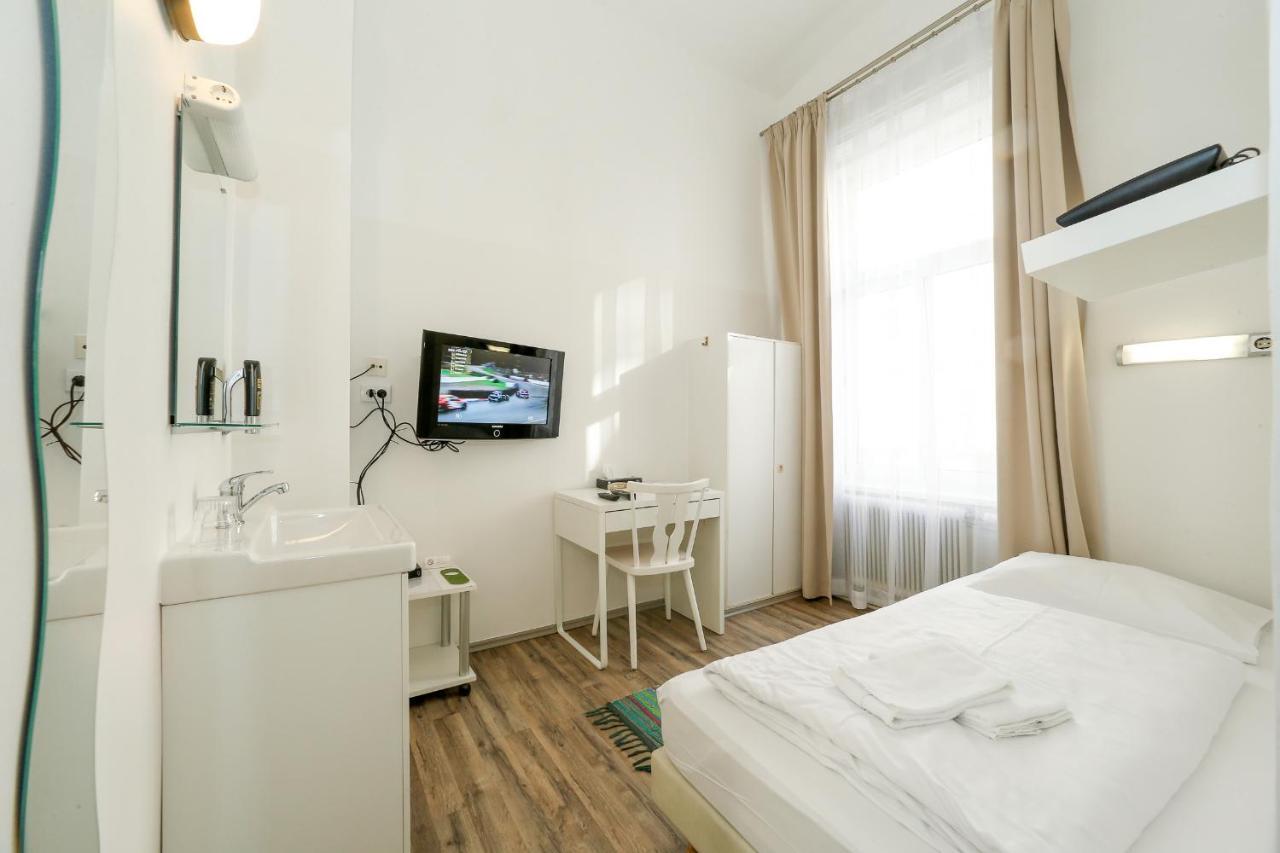 Timeout City Hotel, 5 Min To City Center, Self Check In Vienna Exterior photo
